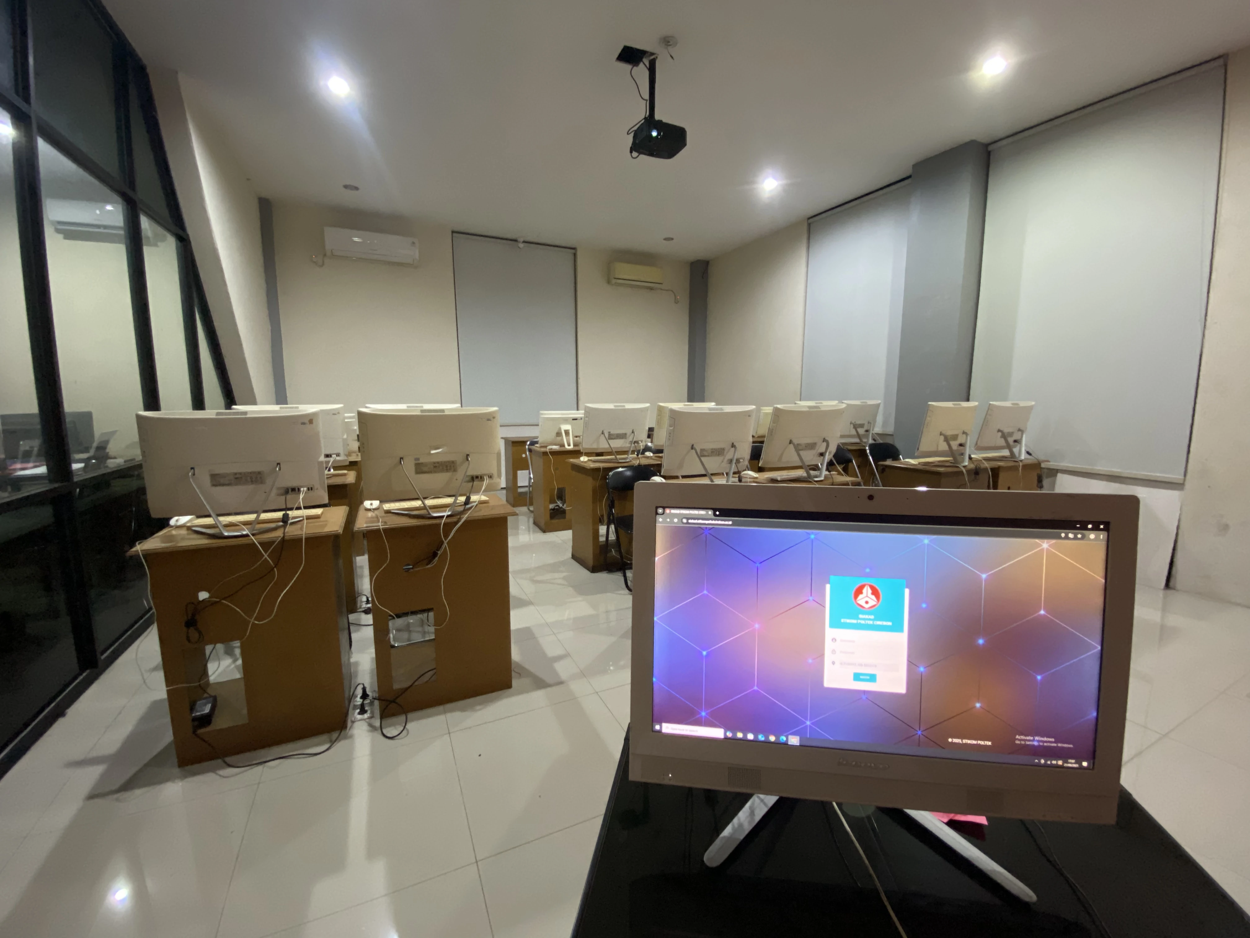 Server Room / Operating System Lab