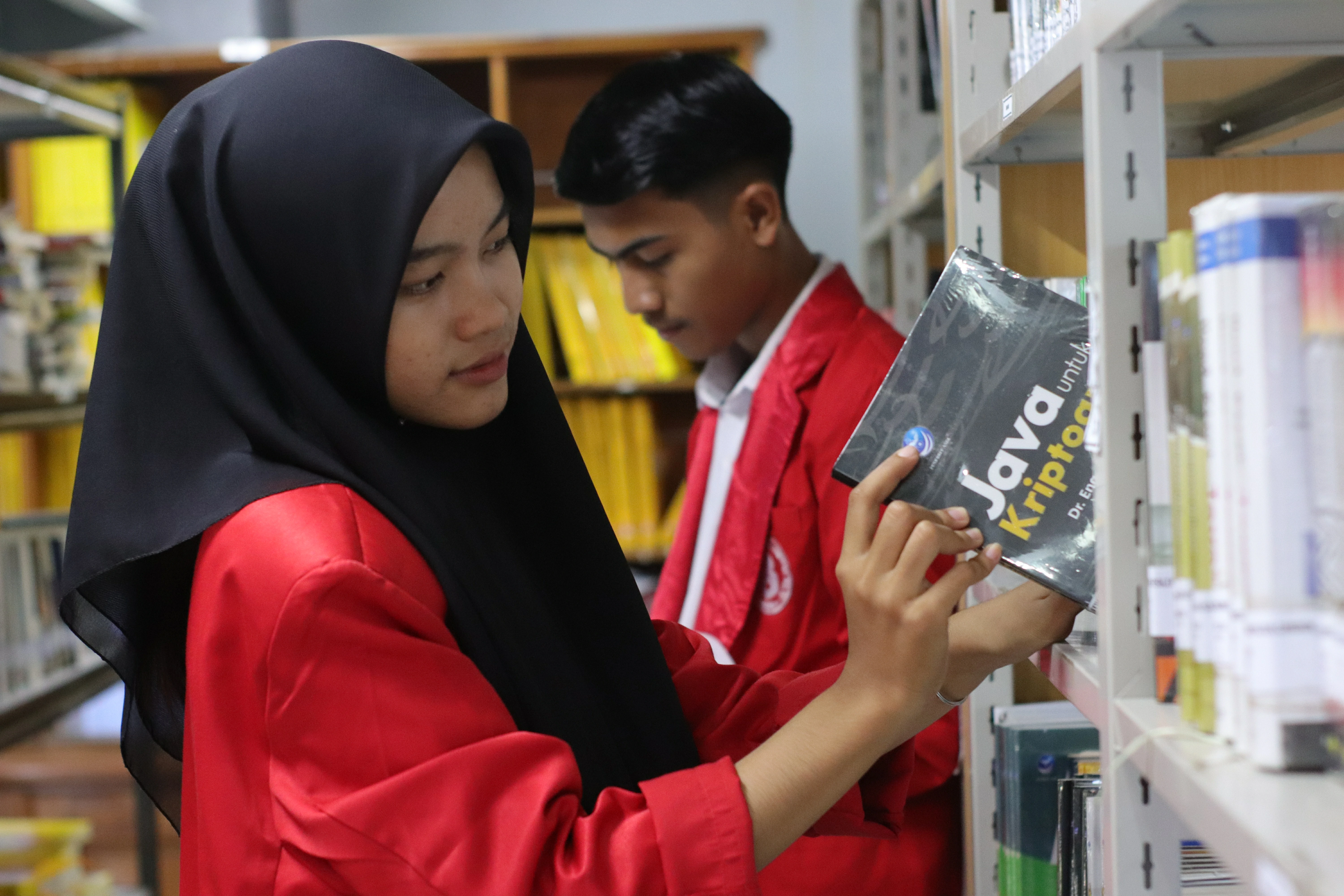 Suasana Perpustakaan